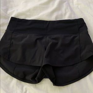 LULULEMON 2in shorts